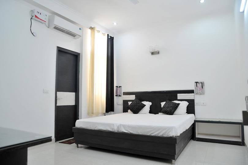 Aura Suites Gurgaon Dış mekan fotoğraf